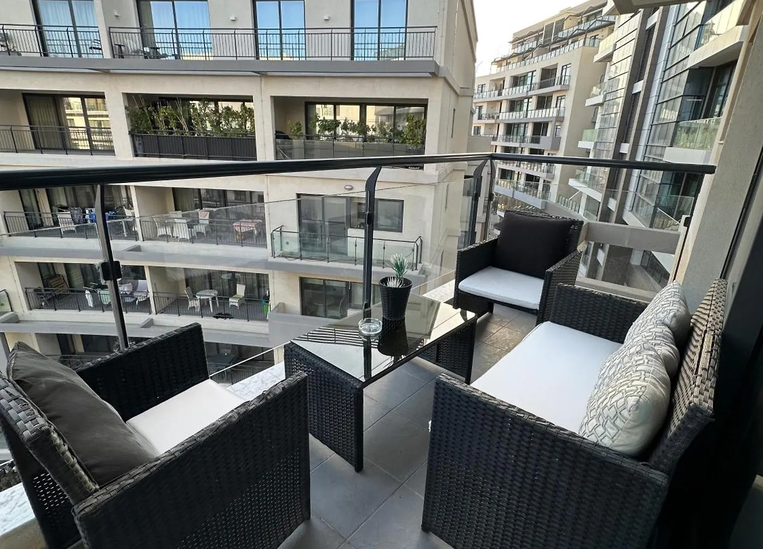 Luxury Dublex In Paceville Saint Julian's Malta